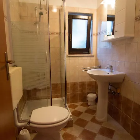 Apartment Fuer 3 Personen Ca 27 Qm In Rakalj, Istrien Bucht Von Rasa Rakalj